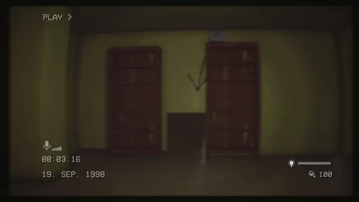 The Backrooms 1998 — скриншот 9