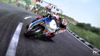 TT Isle of Man Ride on the Edge 2 — скриншот 1