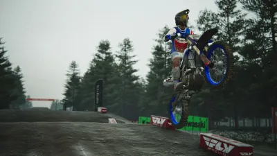 Monster Energy Supercross 25 - Stars & Stripes Pack — скриншот 4