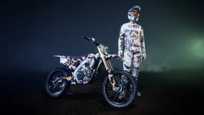 Monster Energy Supercross 3 - Outfit Starting Pack — скриншот 10