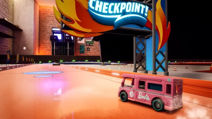 HOT WHEELS™ - Barbie™ Dream Camper™ — скриншот 3